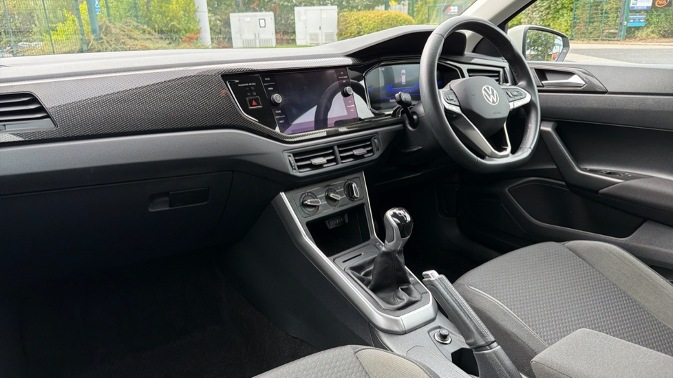 Volkswagen Polo 1.0 TSI Life 5dr Petrol Hatchback - Image 9