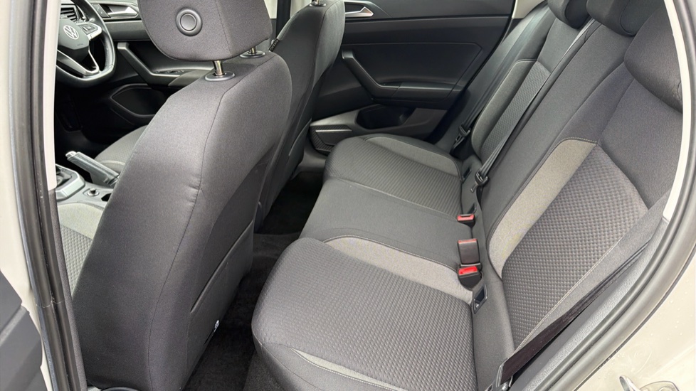 Volkswagen Polo 1.0 TSI Life 5dr Petrol Hatchback - Image 16