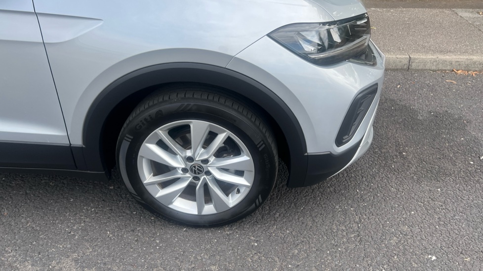 Volkswagen T-Cross 1.0 TSI 115 Match 5dr Petrol Estate - Image 34