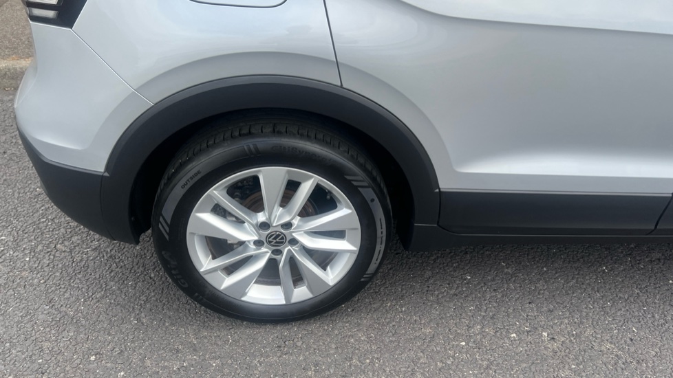 Volkswagen T-Cross 1.0 TSI 115 Match 5dr Petrol Estate - Image 37