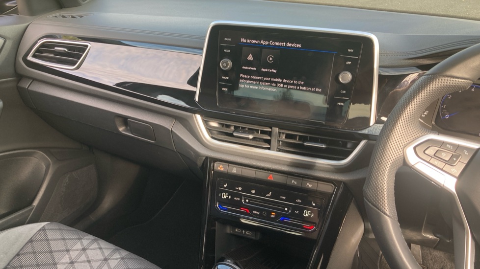 Volkswagen T-Roc 1.5 TSI R-Line 5dr Petrol Hatchback - Image 14