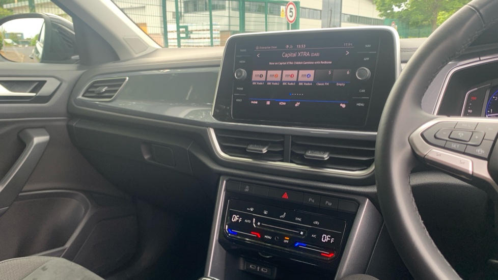 Volkswagen T-Roc 1.5 TSI Style 5dr Petrol Hatchback - Image 14