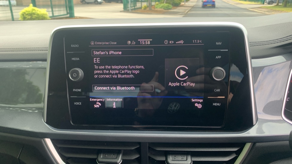 Volkswagen T-Roc 1.5 TSI Style 5dr Petrol Hatchback - Image 33