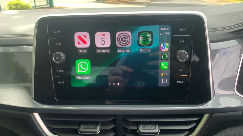 Volkswagen T-Roc 1.5 TSI Style 5dr Petrol Hatchback - Image 36