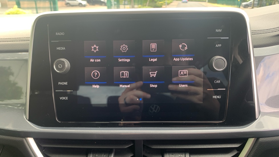 Volkswagen T-Roc 1.5 TSI Style 5dr Petrol Hatchback - Image 42