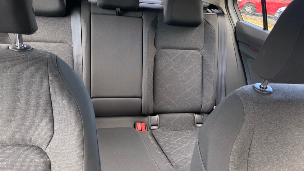 Volkswagen Golf 1.0 TSI Life 5dr Petrol Hatchback - Image 15