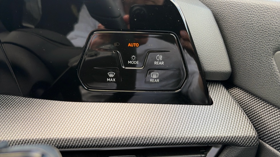 Volkswagen Golf 1.5 TSI 150 R-Line 5dr Petrol Hatchback - Image 25