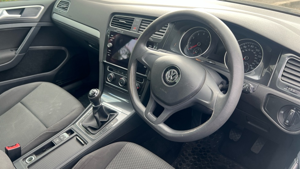 Volkswagen Golf 1.4 TSI S 5dr Petrol Hatchback - Image 11