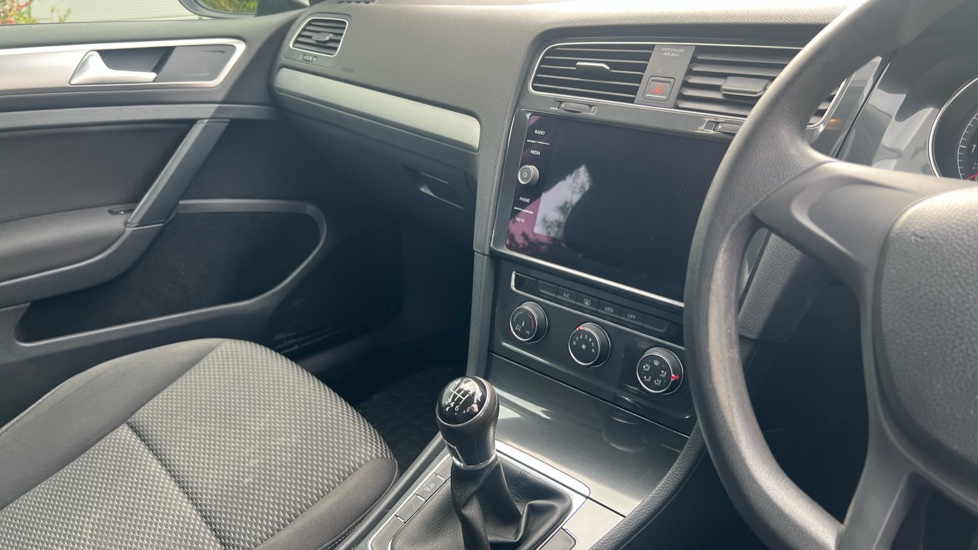 Volkswagen Golf 1.4 TSI S 5dr Petrol Hatchback - Image 14