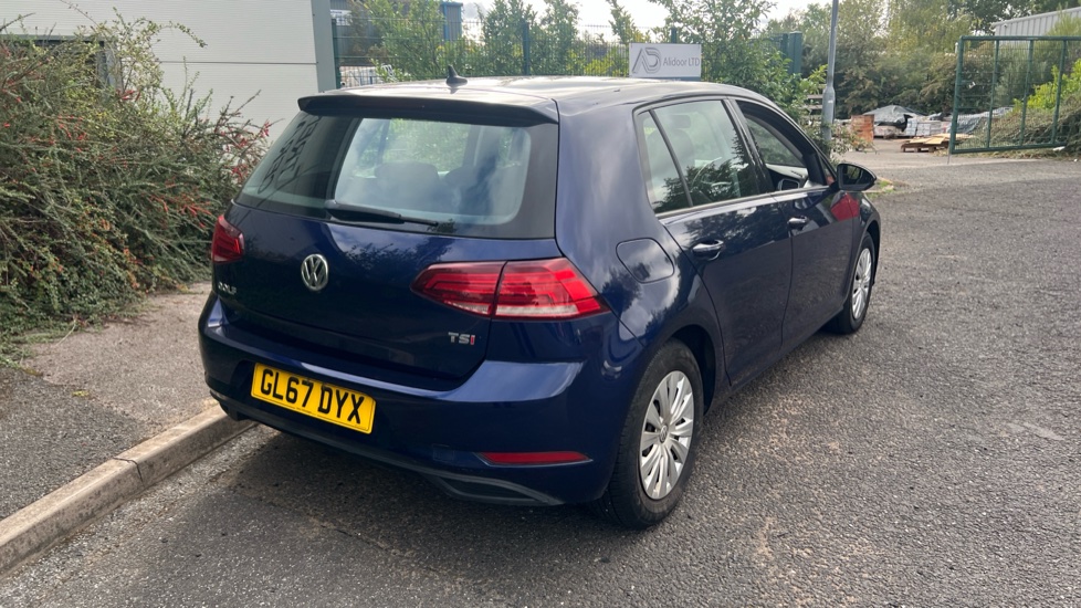 Volkswagen Golf 1.4 TSI S 5dr Petrol Hatchback - Image 33