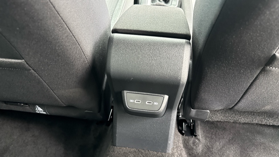Volkswagen Polo 1.0 TSI Match 5dr Petrol Hatchback - Image 36