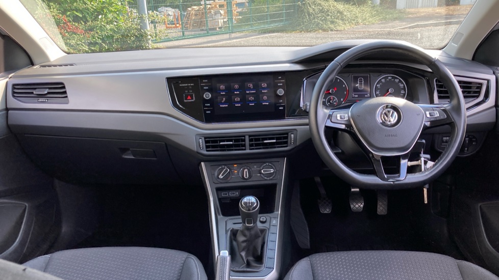 Volkswagen Polo 1.0 TSI 95 SE 5dr Petrol Hatchback - Image 10