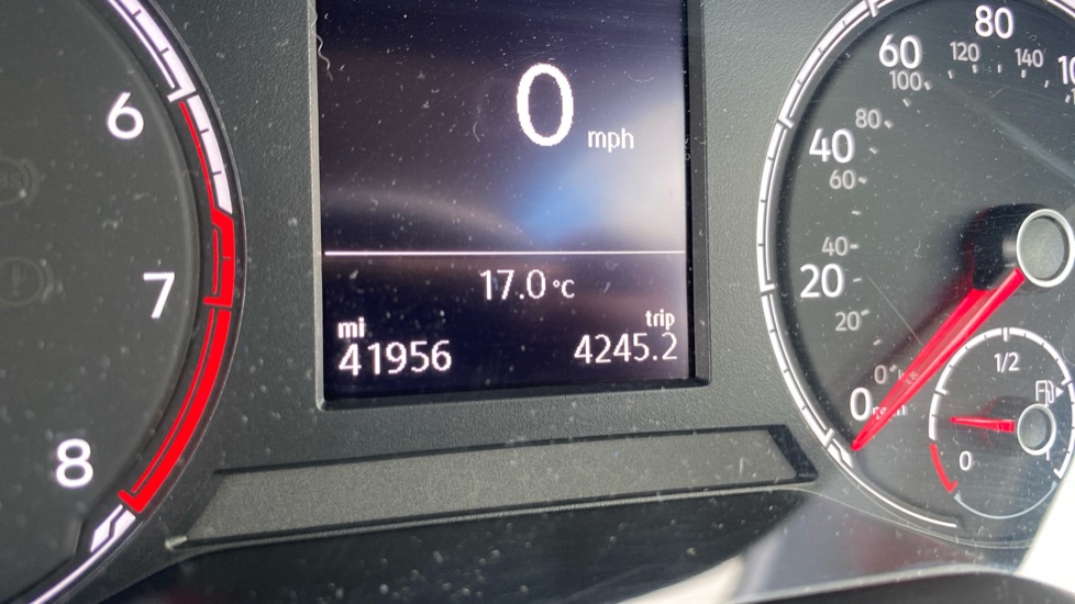 Volkswagen Polo 1.0 TSI 95 SE 5dr Petrol Hatchback - Image 36