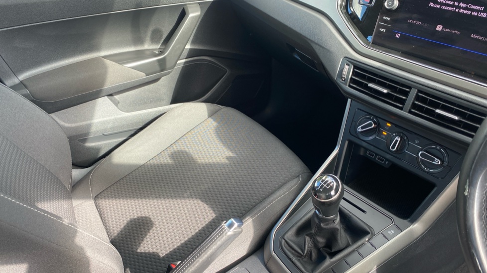 Volkswagen Polo 1.0 TSI 95 SE 5dr Petrol Hatchback - Image 59