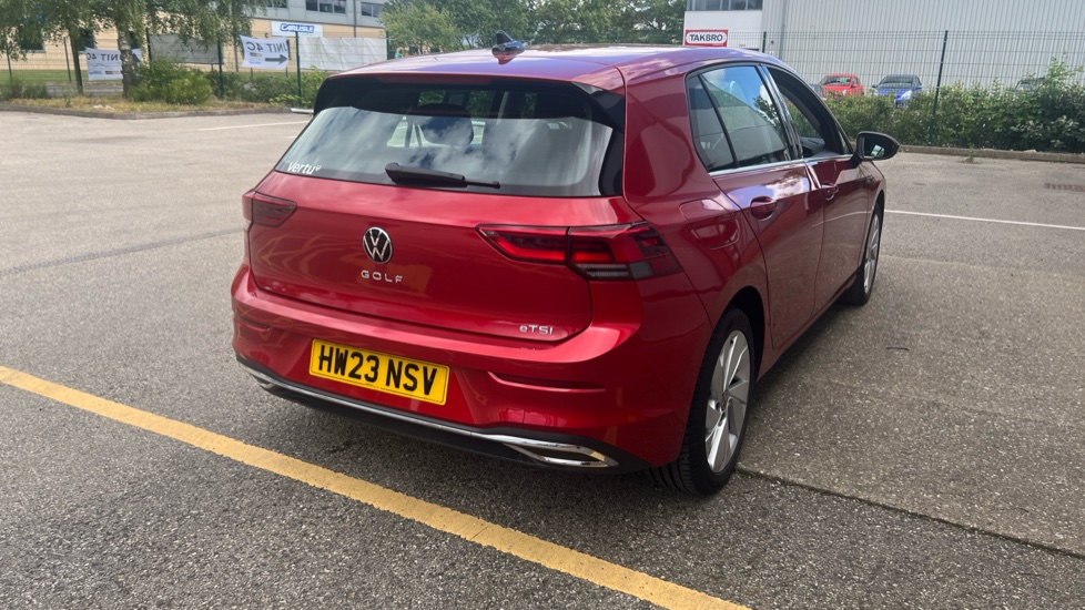 Volkswagen Golf 1.5 eTSI Style 5dr DSG Petrol Hatchback - Image 46