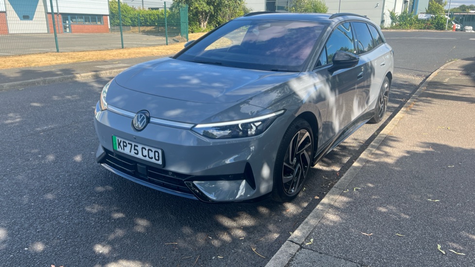 Volkswagen ID.7 210kW Match Pro S Plus 86kWh 5dr Auto Electric Estate - Image 37