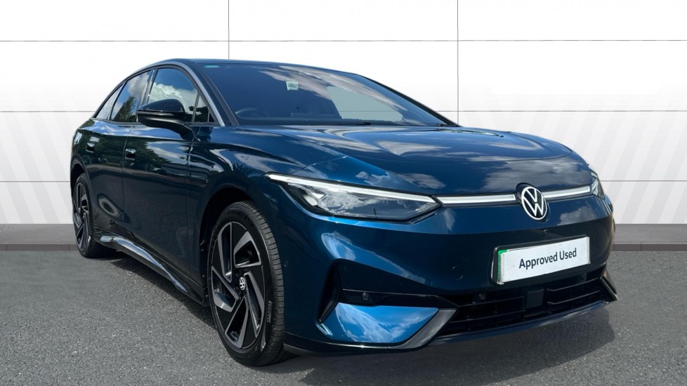 Volkswagen ID.7 210kW Launch Edition Pro 77kWh 5dr Auto Electric Hatchback - Image 1