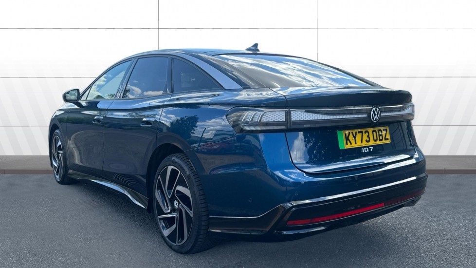 Volkswagen ID.7 210kW Launch Edition Pro 77kWh 5dr Auto Electric Hatchback - Image 2