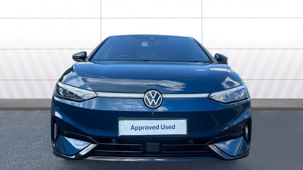 Volkswagen ID.7 210kW Launch Edition Pro 77kWh 5dr Auto Electric Hatchback - Image 3