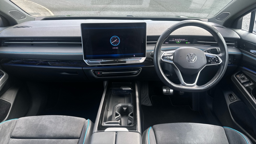 Volkswagen ID.7 210kW Launch Edition Pro 77kWh 5dr Auto Electric Hatchback - Image 10