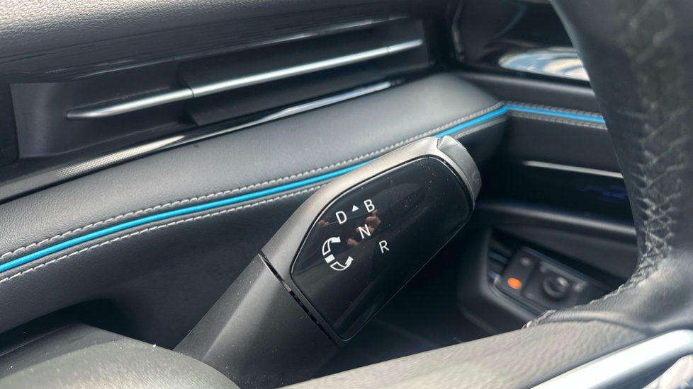 Volkswagen ID.7 210kW Launch Edition Pro 77kWh 5dr Auto Electric Hatchback - Image 13
