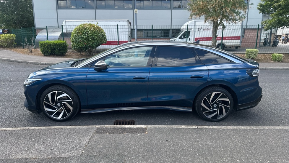 Volkswagen ID.7 210kW Launch Edition Pro 77kWh 5dr Auto Electric Hatchback - Image 21