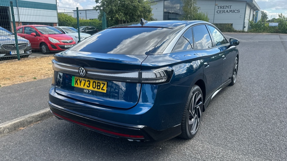 Volkswagen ID.7 210kW Launch Edition Pro 77kWh 5dr Auto Electric Hatchback - Image 23