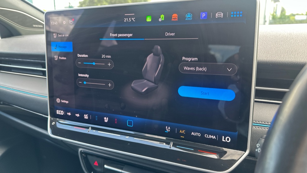 Volkswagen ID.7 210kW Launch Edition Pro 77kWh 5dr Auto Electric Hatchback - Image 31
