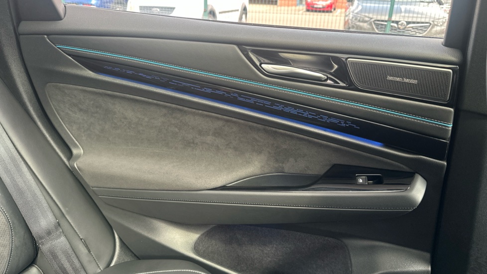 Volkswagen ID.7 210kW Launch Edition Pro 77kWh 5dr Auto Electric Hatchback - Image 42