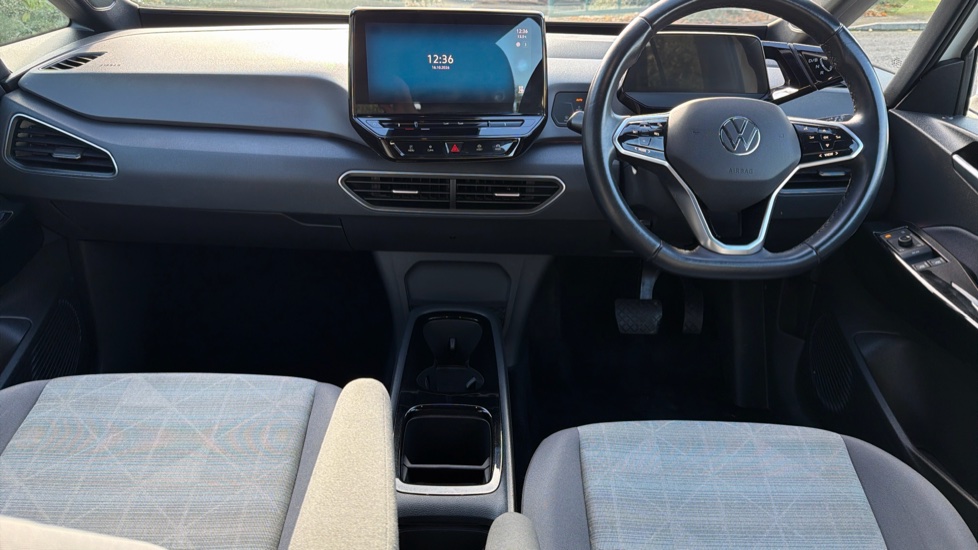 Volkswagen ID.3 150kW Life Pro Performance 58kWh 5dr Auto Electric Hatchback - Image 10