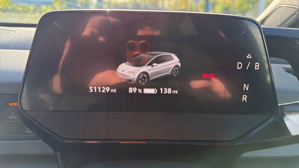 Volkswagen ID.3 150kW Life Pro Performance 58kWh 5dr Auto Electric Hatchback - Image 18