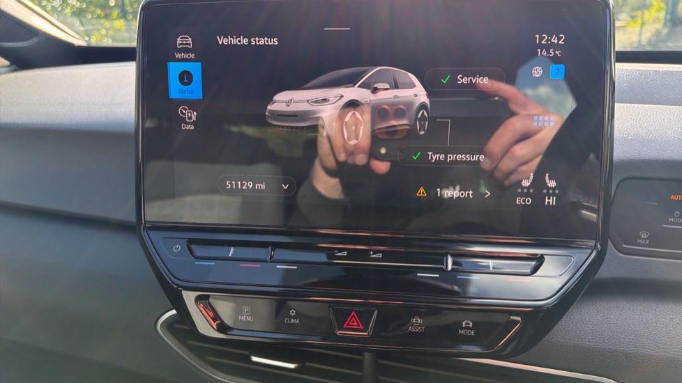 Volkswagen ID.3 150kW Life Pro Performance 58kWh 5dr Auto Electric Hatchback - Image 34