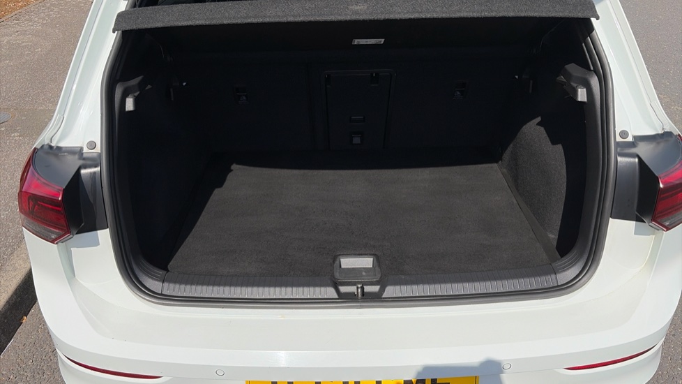 Volkswagen Golf 1.5 TSI 150 R-Line 5dr Petrol Hatchback - Image 4