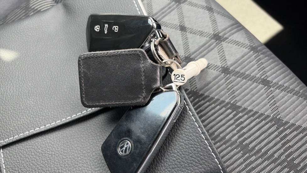 Volkswagen Golf 1.5 TSI 150 R-Line 5dr Petrol Hatchback - Image 20