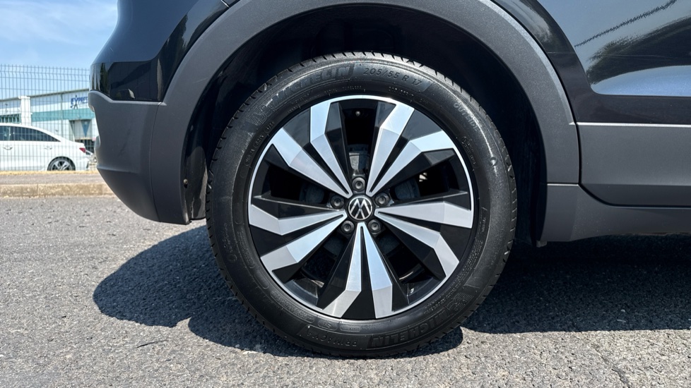 Volkswagen T-Cross 1.0 TSI Black Edition 5dr Petrol Estate - Image 7