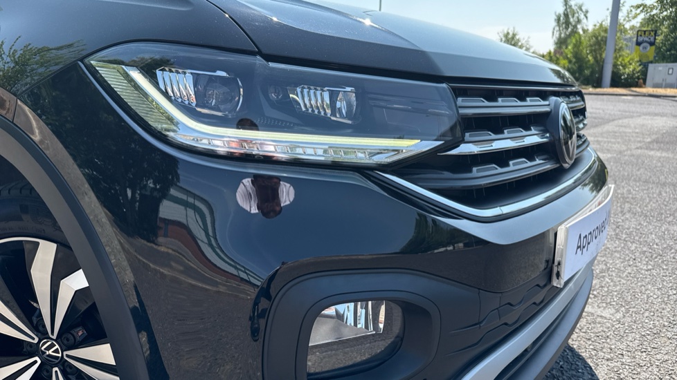 Volkswagen T-Cross 1.0 TSI Black Edition 5dr Petrol Estate - Image 21