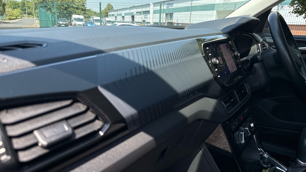 Volkswagen T-Cross 1.0 TSI Black Edition 5dr Petrol Estate - Image 31