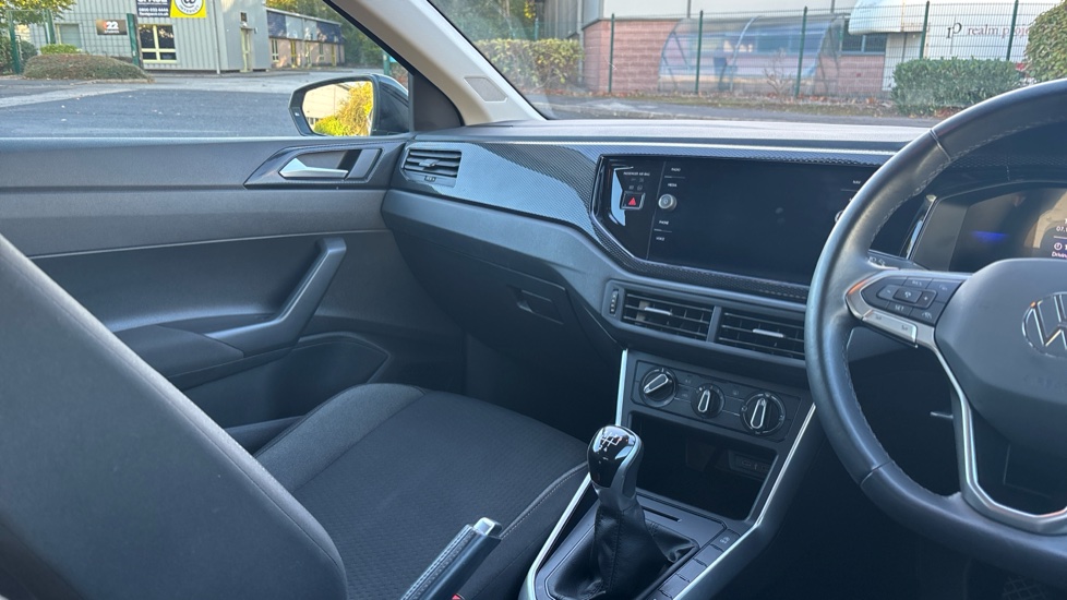 Volkswagen Polo 1.0 TSI Life 5dr Petrol Hatchback - Image 14