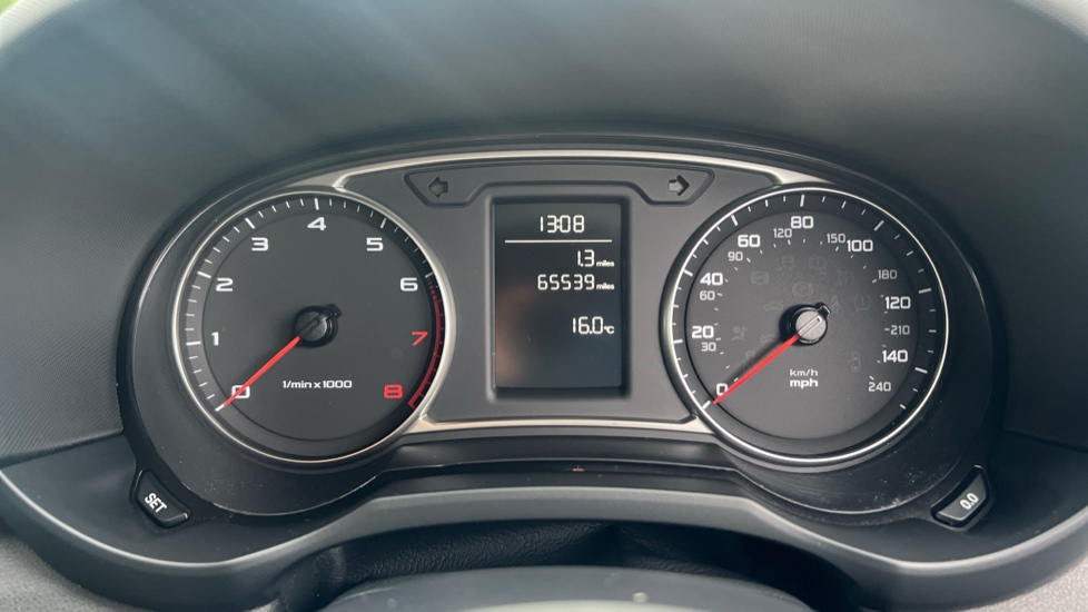 Audi A1 1.0 TFSI SE 5dr Petrol Hatchback - Image 18