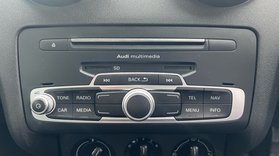 Audi A1 1.0 TFSI SE 5dr Petrol Hatchback - Image 21