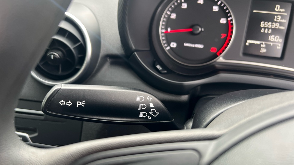 Audi A1 1.0 TFSI SE 5dr Petrol Hatchback - Image 24