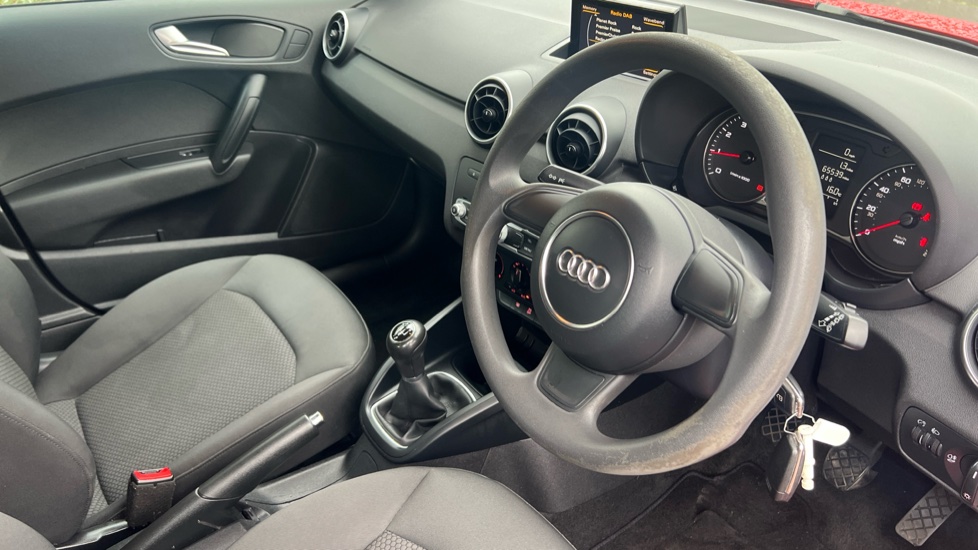 Audi A1 1.0 TFSI SE 5dr Petrol Hatchback - Image 28