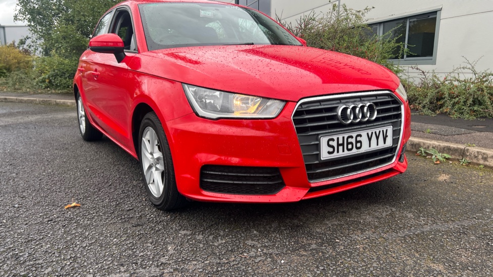 Audi A1 1.0 TFSI SE 5dr Petrol Hatchback - Image 33
