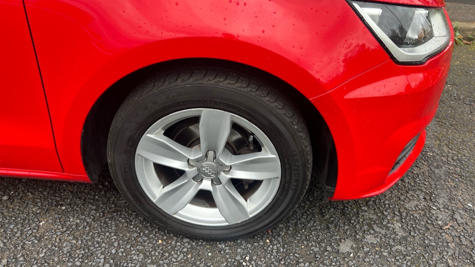 Audi A1 1.0 TFSI SE 5dr Petrol Hatchback - Image 35