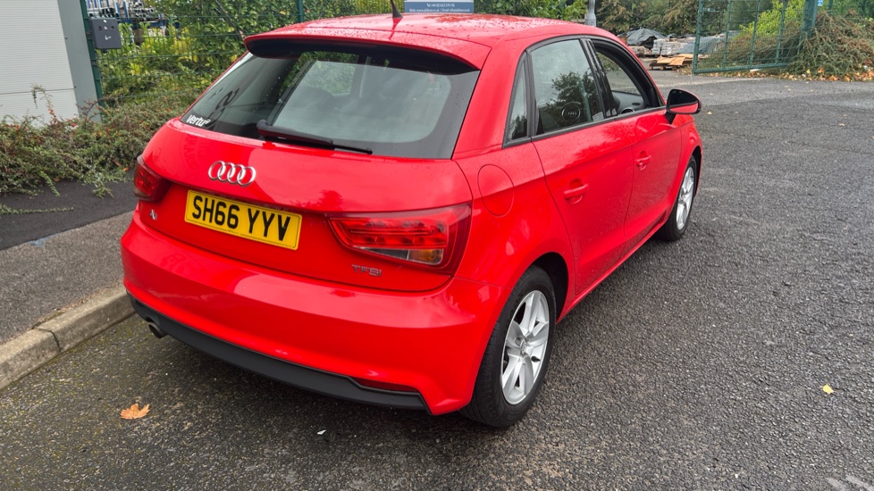 Audi A1 1.0 TFSI SE 5dr Petrol Hatchback - Image 39