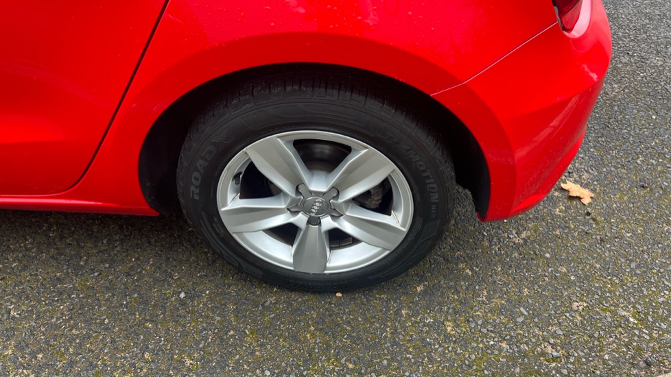 Audi A1 1.0 TFSI SE 5dr Petrol Hatchback - Image 44