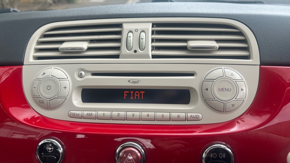 Fiat 500 1.2 Cult 3dr Petrol Hatchback - Image 22