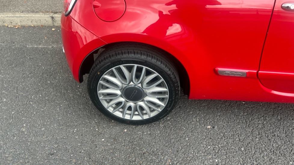 Fiat 500 1.2 Cult 3dr Petrol Hatchback - Image 36