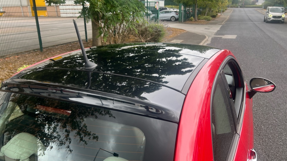 Fiat 500 1.2 Cult 3dr Petrol Hatchback - Image 39