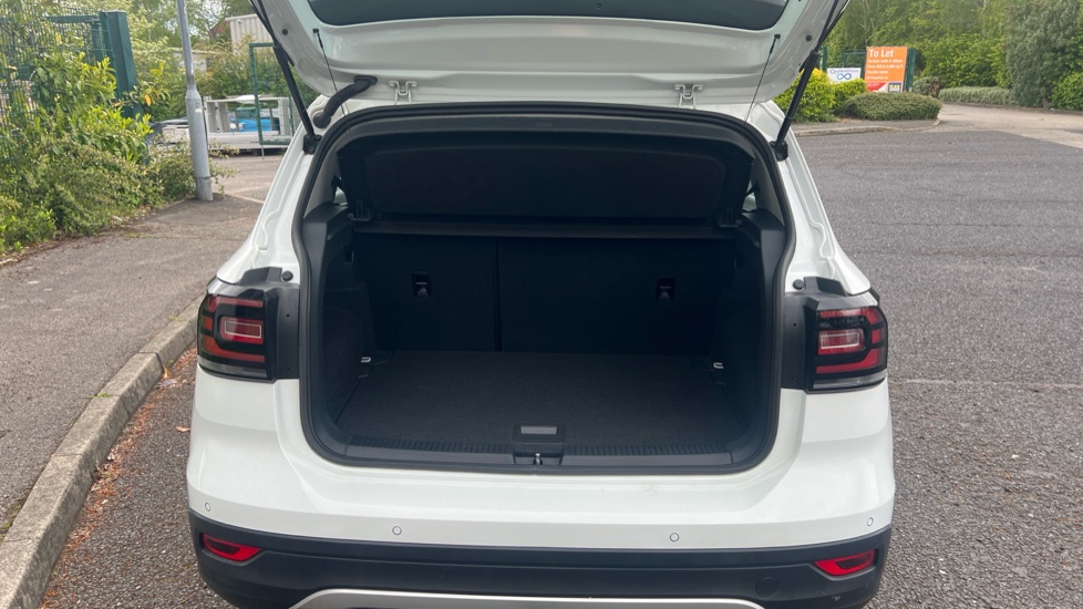 Volkswagen T-Cross 1.0 TSI SE 5dr Petrol Estate - Image 4